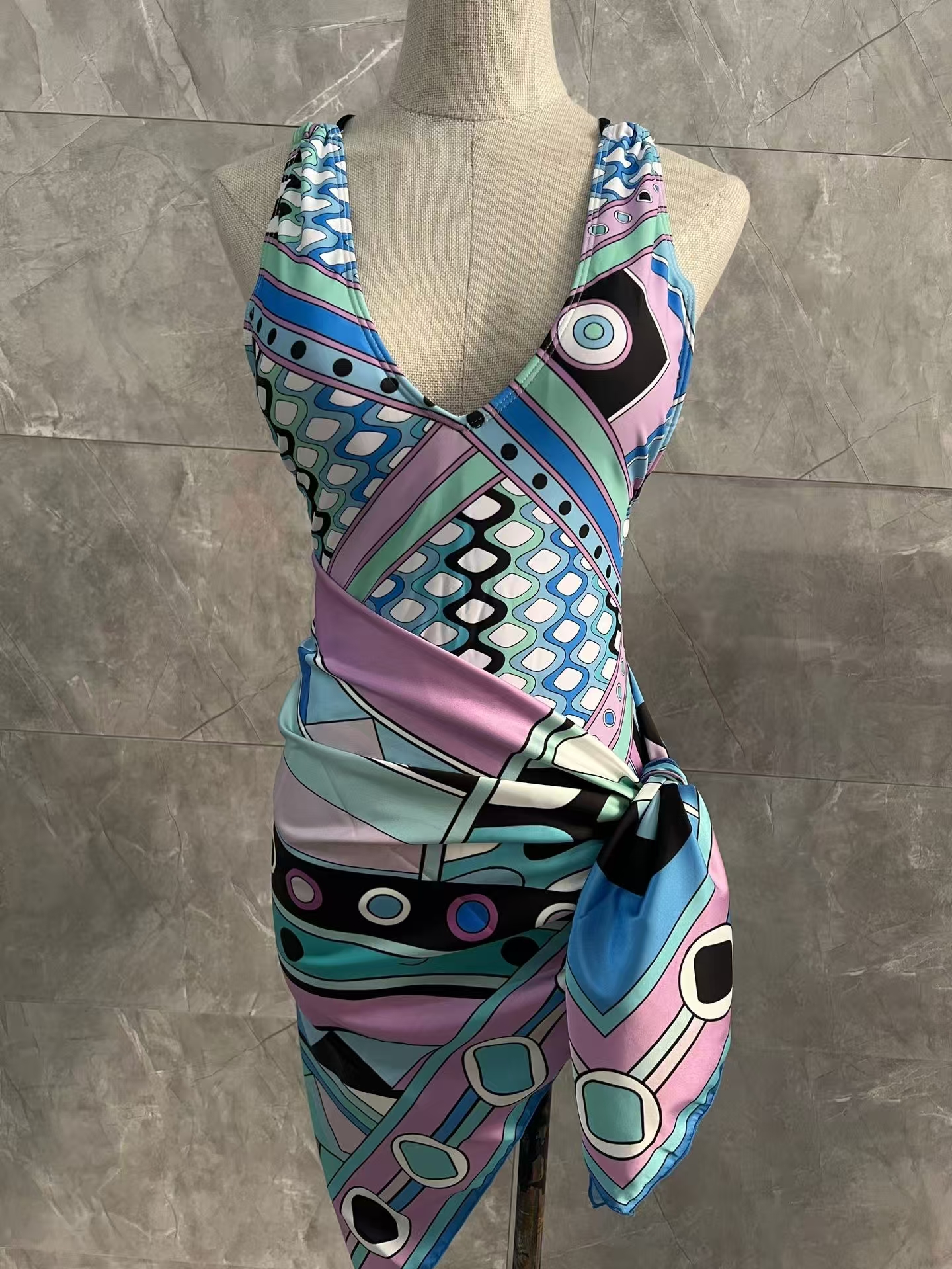 Colorful Women Swimwear Sexy Hollow Designer Swimsuits Scarf Skirt Beachwear Sexy V Neck Beachwear Beach Holiday Bathing Suits One Piece Swimsuit Swim
