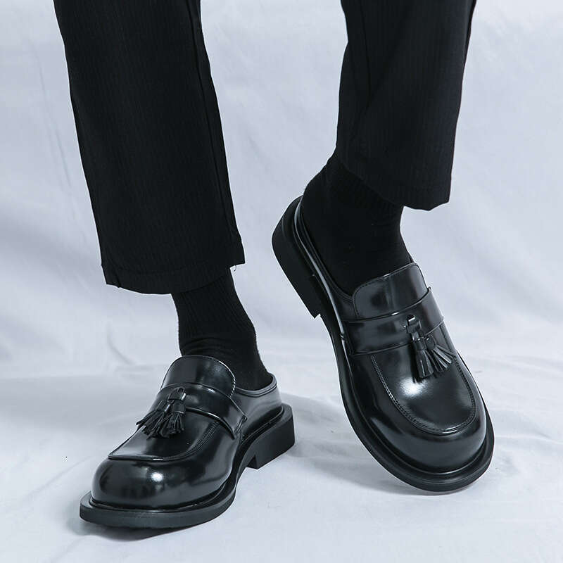 Large Summer New Casual Fashionable Men's Half Dragged Shoes Trendy Set Foot Cap Leather Trailer