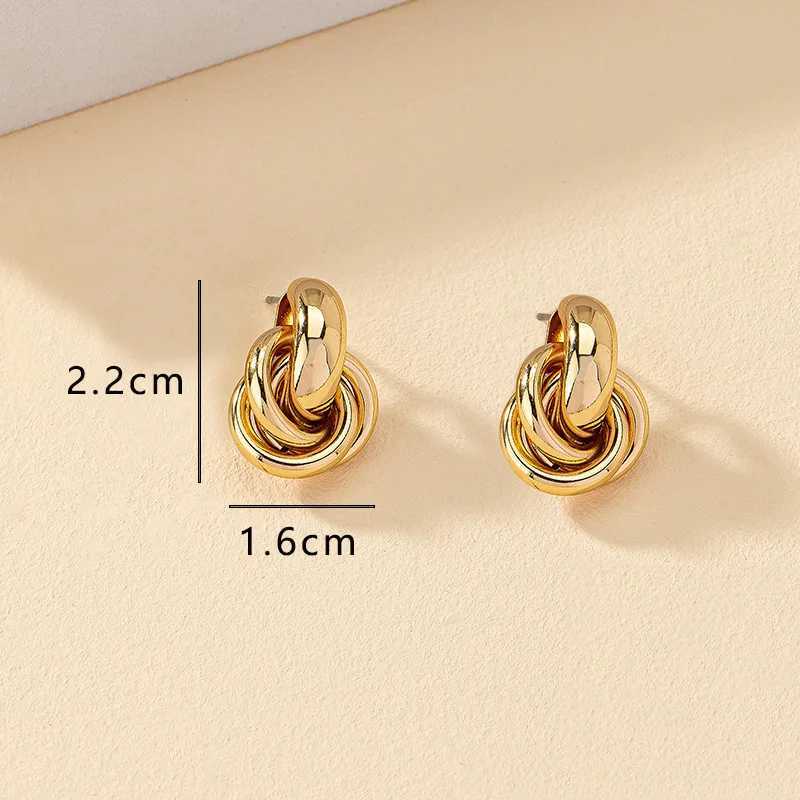 Golden Silver Colored Knot Earrings Suitable for Women Shiny Gold Plated Fashionable Earrings Cute Daily Wear Jewelry Y250401