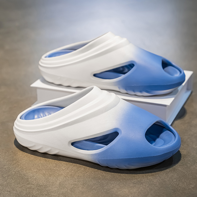 hot free shipping New Slippers Outdoor indoor sliders for summer Casual beach shoes for man