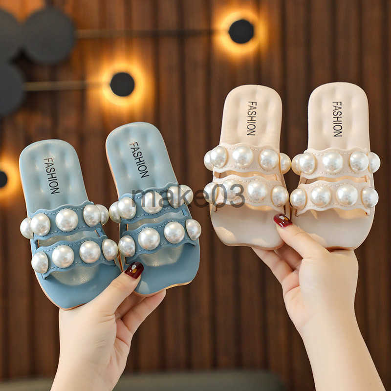 Korean version parent-child slippers girls sandals fashionable and versatile big pearl sweet and soft bottom household and home four season slippers J