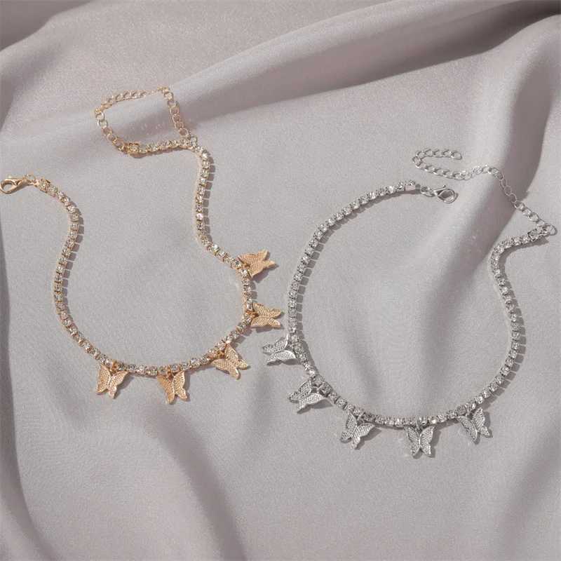 Crystal Butterfly Pendants Women Chokers Personality Gold Color Hollow Chain Choker Necklaces for Ladies Punk Collar jewellery Z250402