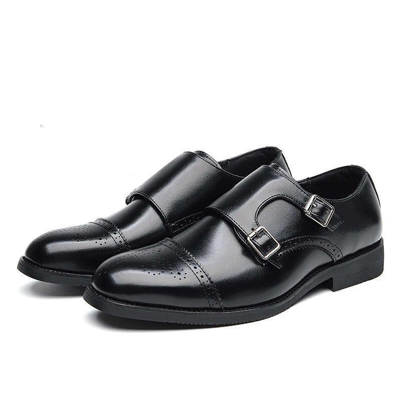 Large size new casual fashionable men's business dress shoes, trendy Blok carved leather shoes