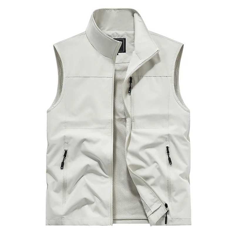 2024 New Fashion Mens Vest Windproof Solid Sleeveless Jacket Motorcycle Ourdoor Waterproof Biker Vest for Men Clothing X250403