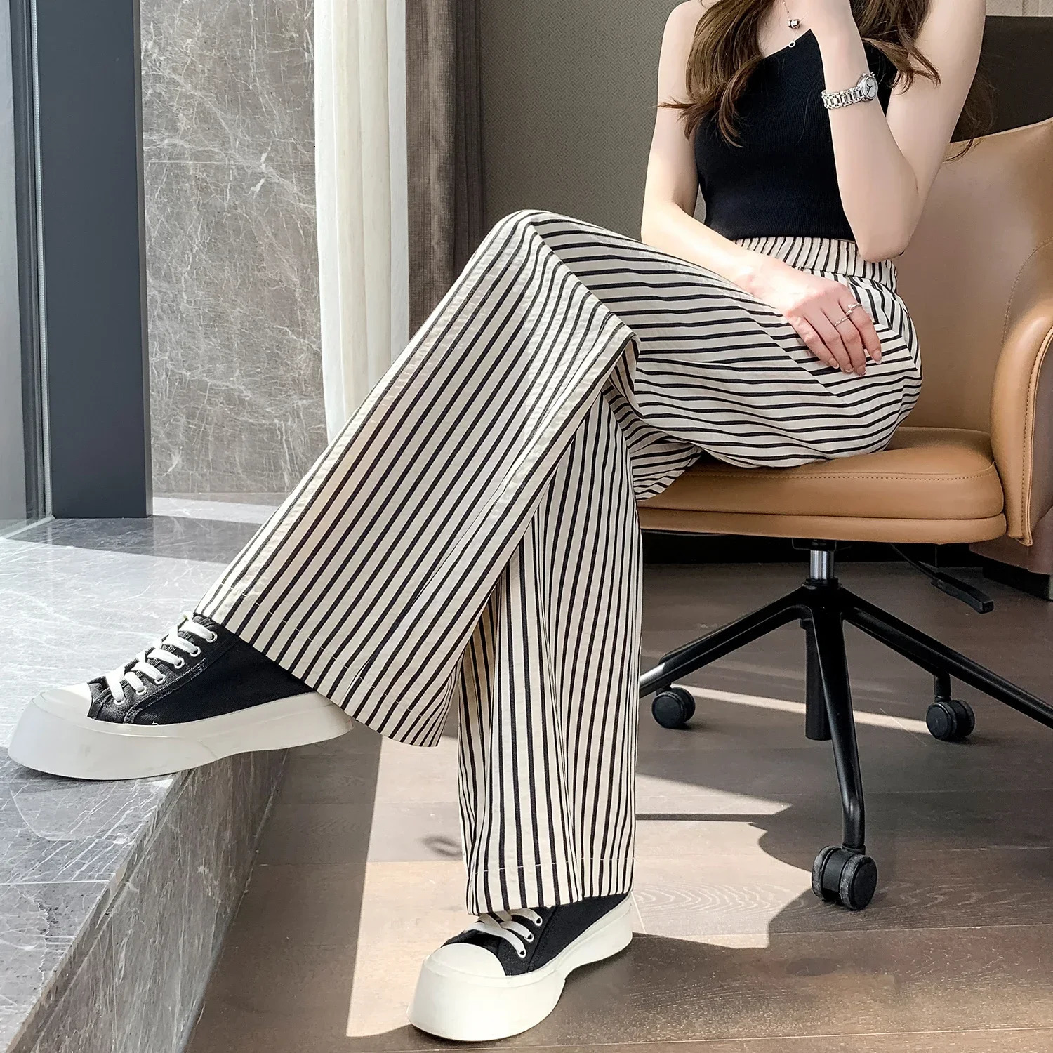 Classic Cotton and Linen Striped Womens Casual Pants Wide Leg High Waist Solid Pockets Minimalism Loose Trousers Female 250403
