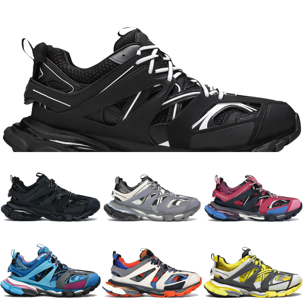 Designer Casual Shoes For Men Women Track Led Sneaker Tracks 3 3.0 Platform Sneakers Leather Trainer Extraordinary Outdoor Mens Trainers