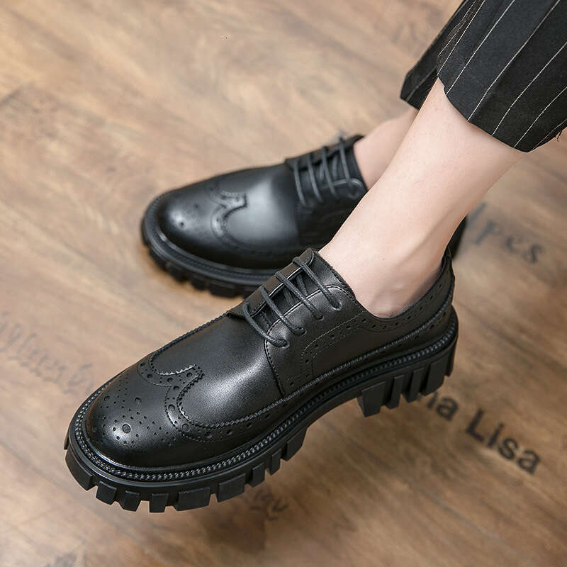 2024 Men's Large Size New Casual Fashion Thick soled Breathable Leather Shoes Korean Edition Trendy Series