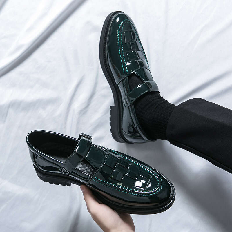 Large size summer new casual shoes fashion trend set, loafers, breathable hollow leather sandals