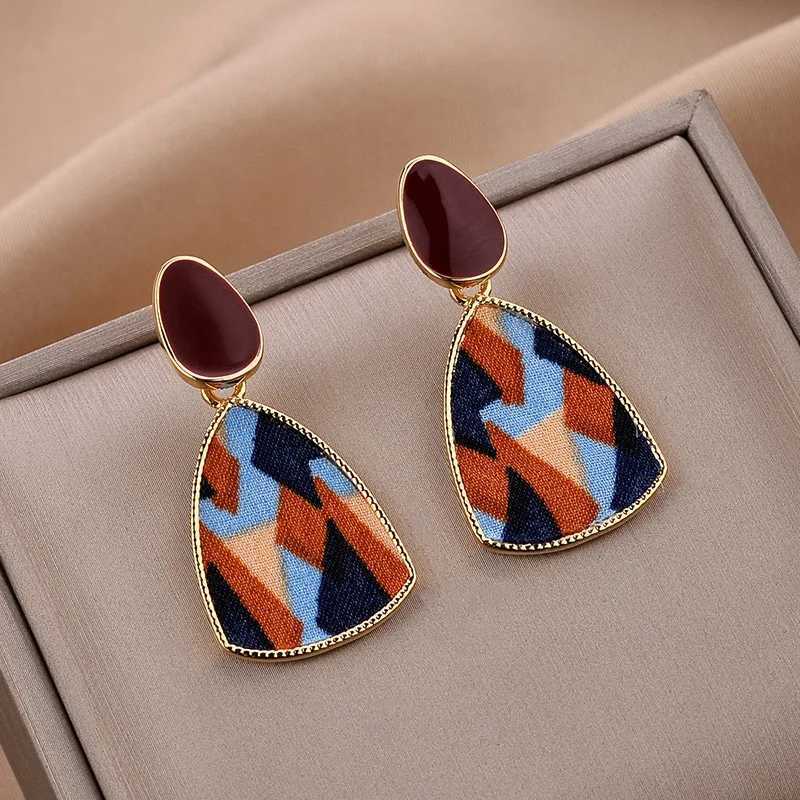 Vintage Wine Red Stud Earrings For Women Korean Geometric Earring High Sense Wedding Party Jewelry Gift Y250401