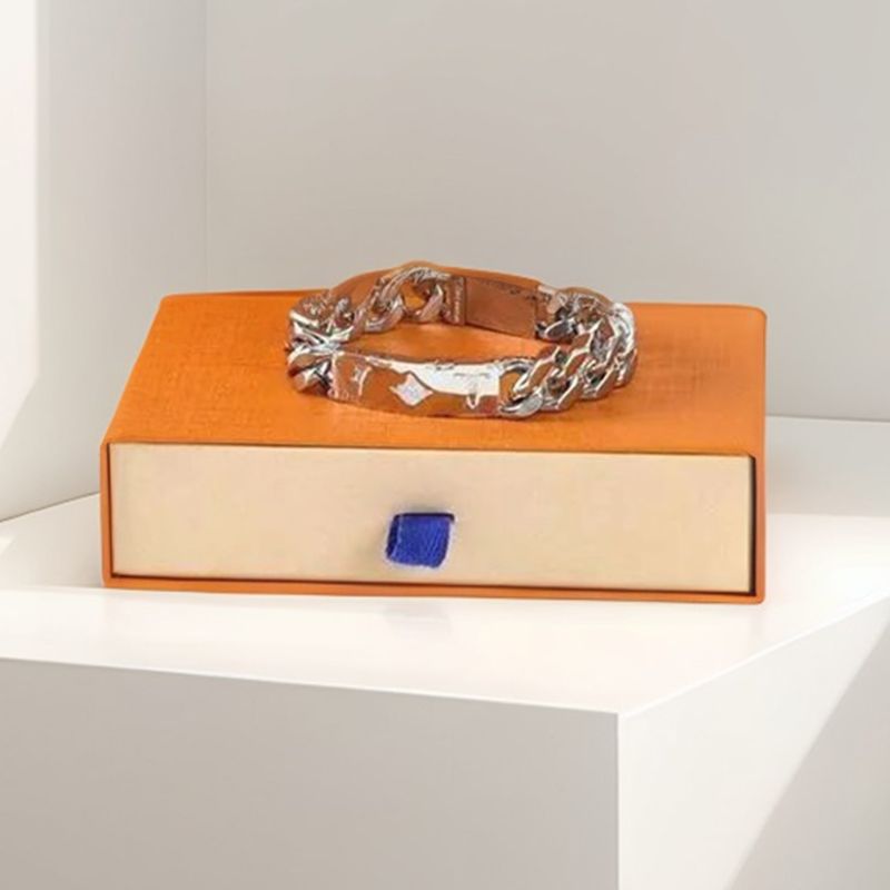 Bangles designer mens bracelet man letters old flower classics female simple cuban link chains designer jewelry women bangle bracelets for Woman Party