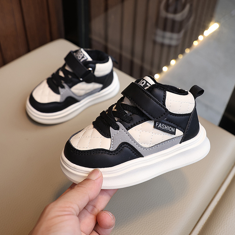 2024 Winter New Sneakers for Children Casual Shoes Boys and Girls Sport Basketball Shoes Umshop Antislip Toddler Baby s Outdoor Shoes Sizes 22 31 U010