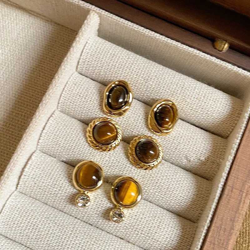 Hot Selling Round Tigers Eye Stone Earrings For Women Fashion Simple Retro Earrings Valentines Day Anniversary Gifts C251103