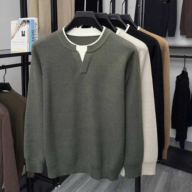 High quality two-color round neck sweater mens autumn winter new trend simple solid color Korean youth casual warm knit pulloveT251103