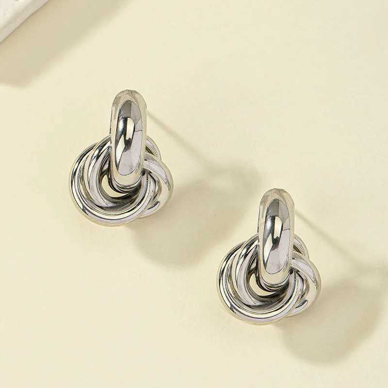 Golden Silver Colored Knot Earrings Suitable for Women Shiny Gold Plated Fashionable Earrings Cute Daily Wear Jewelry Y250401