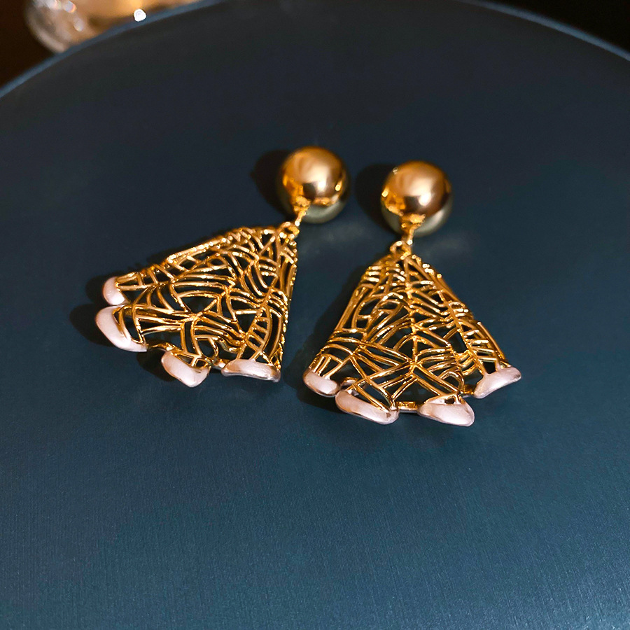 New DIY Striped Texture Copper Accessories European and American Fashion Star Moon Earrings - view 5
