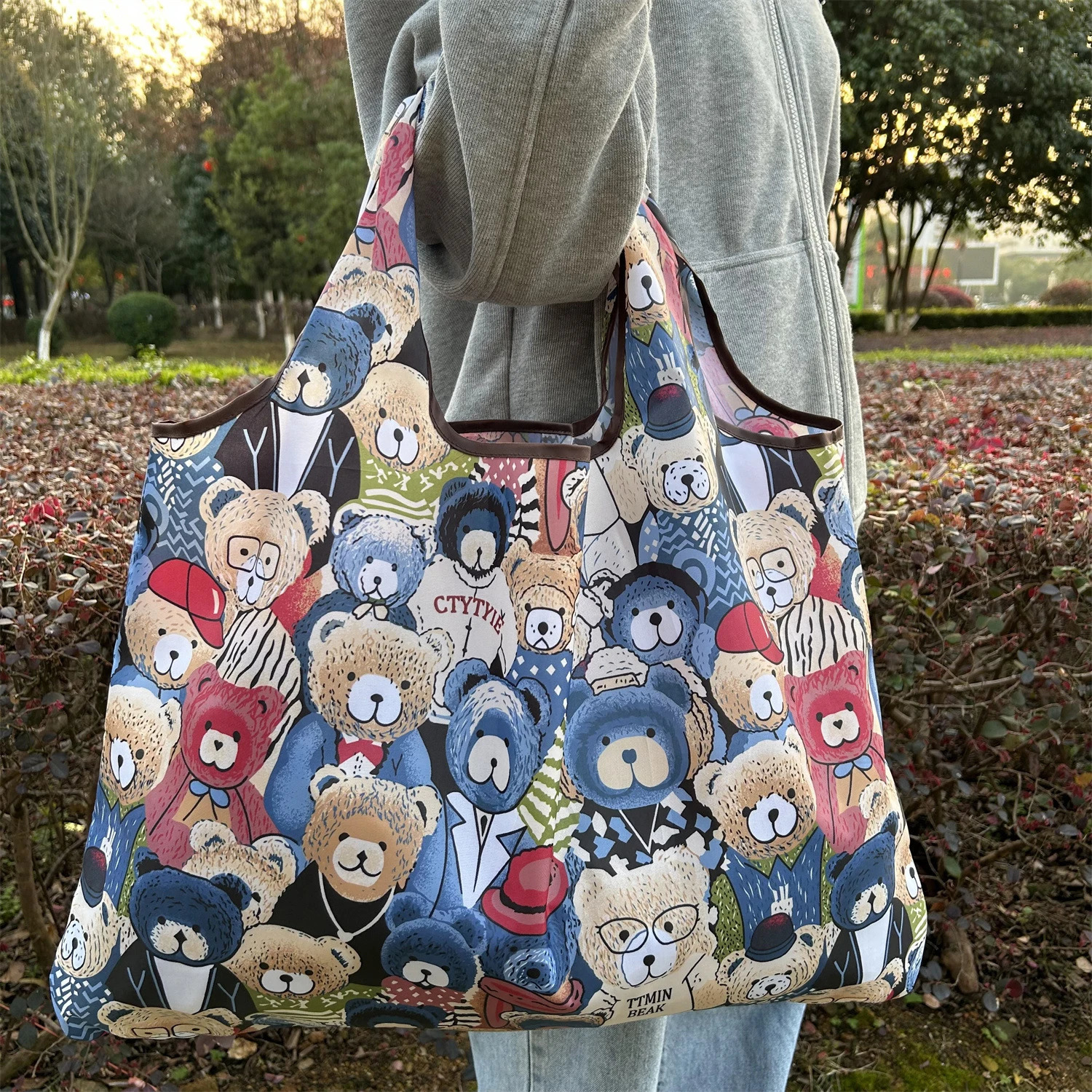 Large sized thick nylon tote bag environmentally friendly and reusable polyester portable shoulder bag womens handbag foldable shopping bag 250402