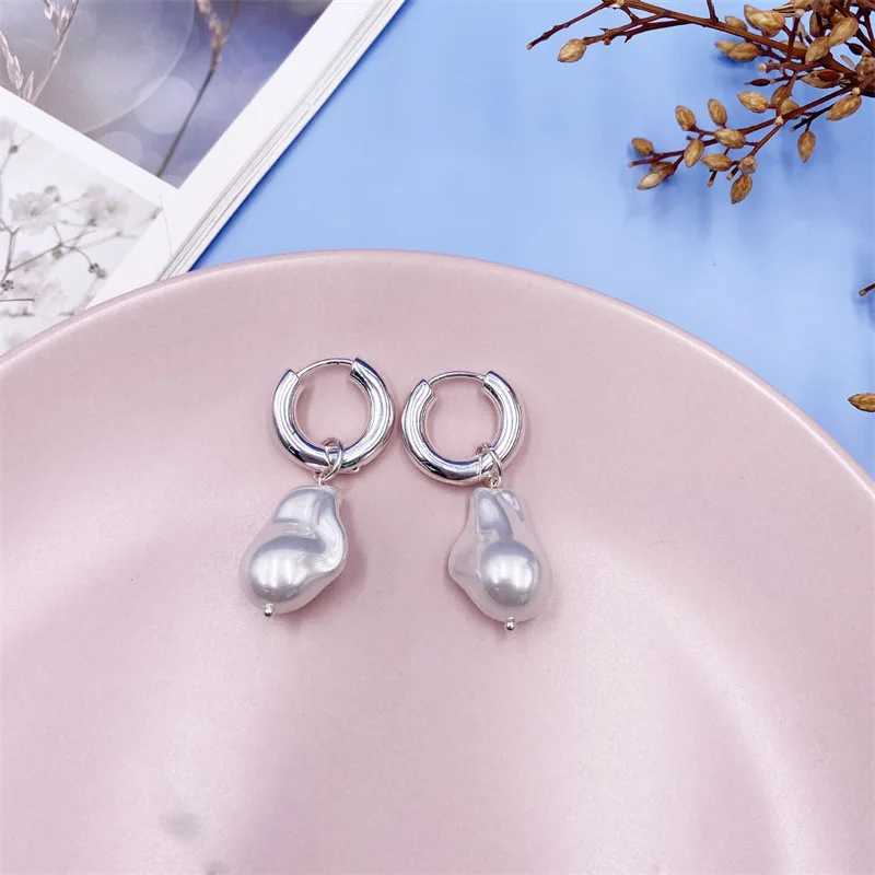 Trend Baroque imitation pearl ring earrings 2024 new fashion jewelry party girl French elegant earrings wholesale gIFTS Y250401