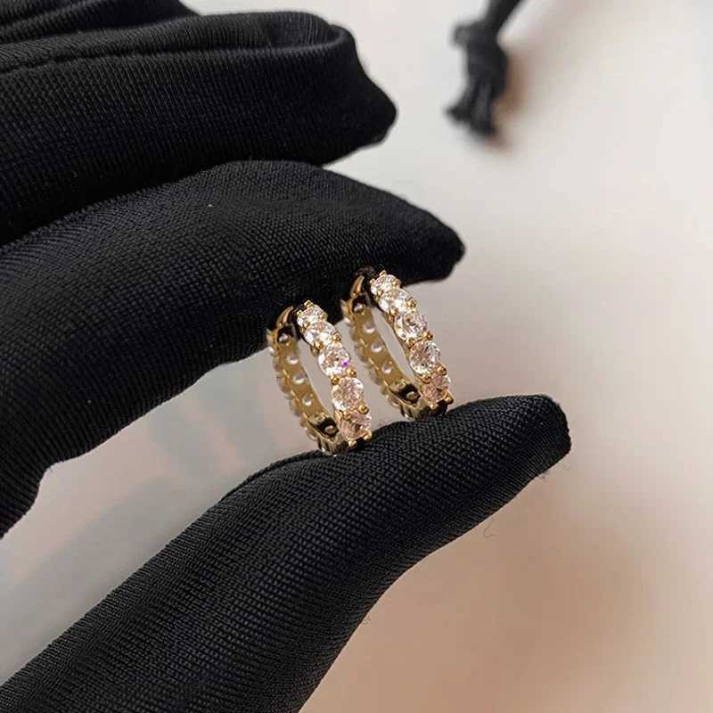 Huitan 13mm15mm Circle Hoop Earrings Round Cubic Zirconia Silver ColorGold Color Simple Stylish Womens Earrings Hot Jewelry C251103