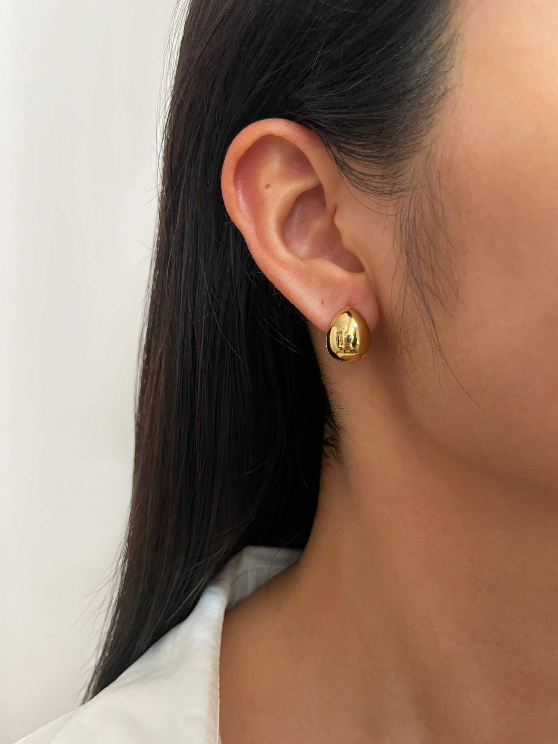 Perisbox Trendy 316L Stainless Steel Waterproof Hoop Earrings Solid Gold PVD Plated Double Face Droplet Womens Earring Jewelry C251103