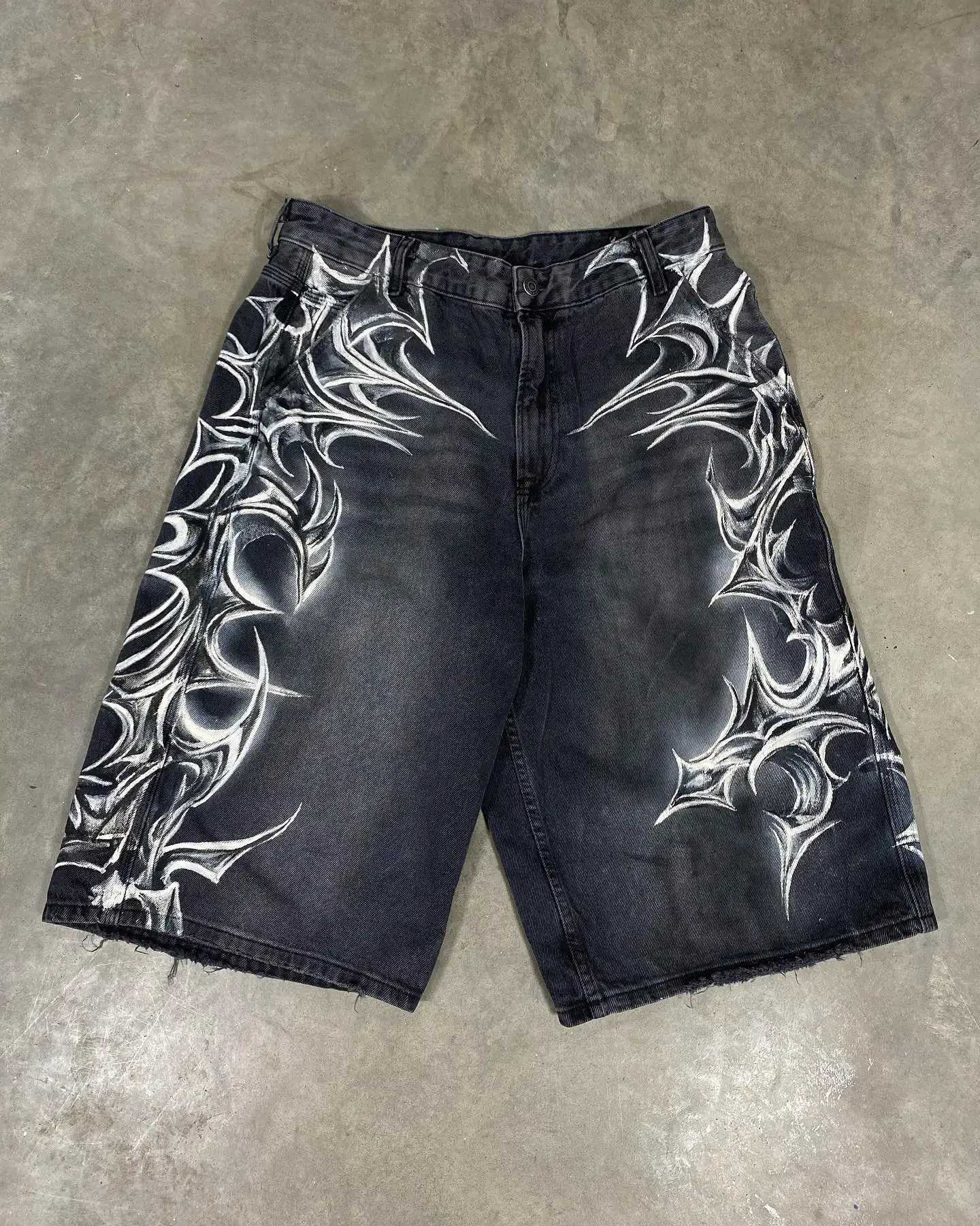 American Retro Gothic Hallown Geometry Graffiti Print Denim Shorts Men Women Y2k Low Waist Baggy Kn Length Jeans Jorts Short X250403