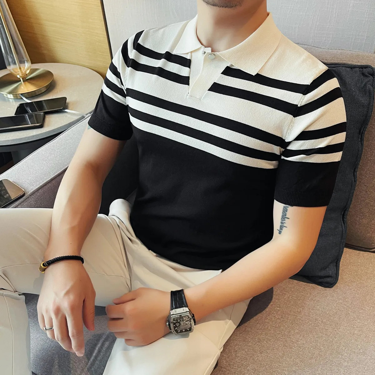 Mens polo shirt summer fashion patch work color short sleeved knitted mens casual polo shirt slim fit mens collar T-shirt 250402