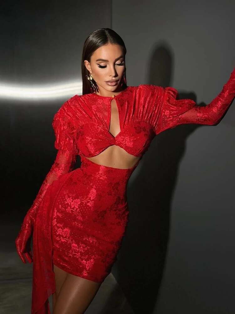 New Sexy Gloves Long Sleeves Cutout Pleated Draped Mini Dress Women Red/White Lace Ral Bodycon Dresses Party Tail Club