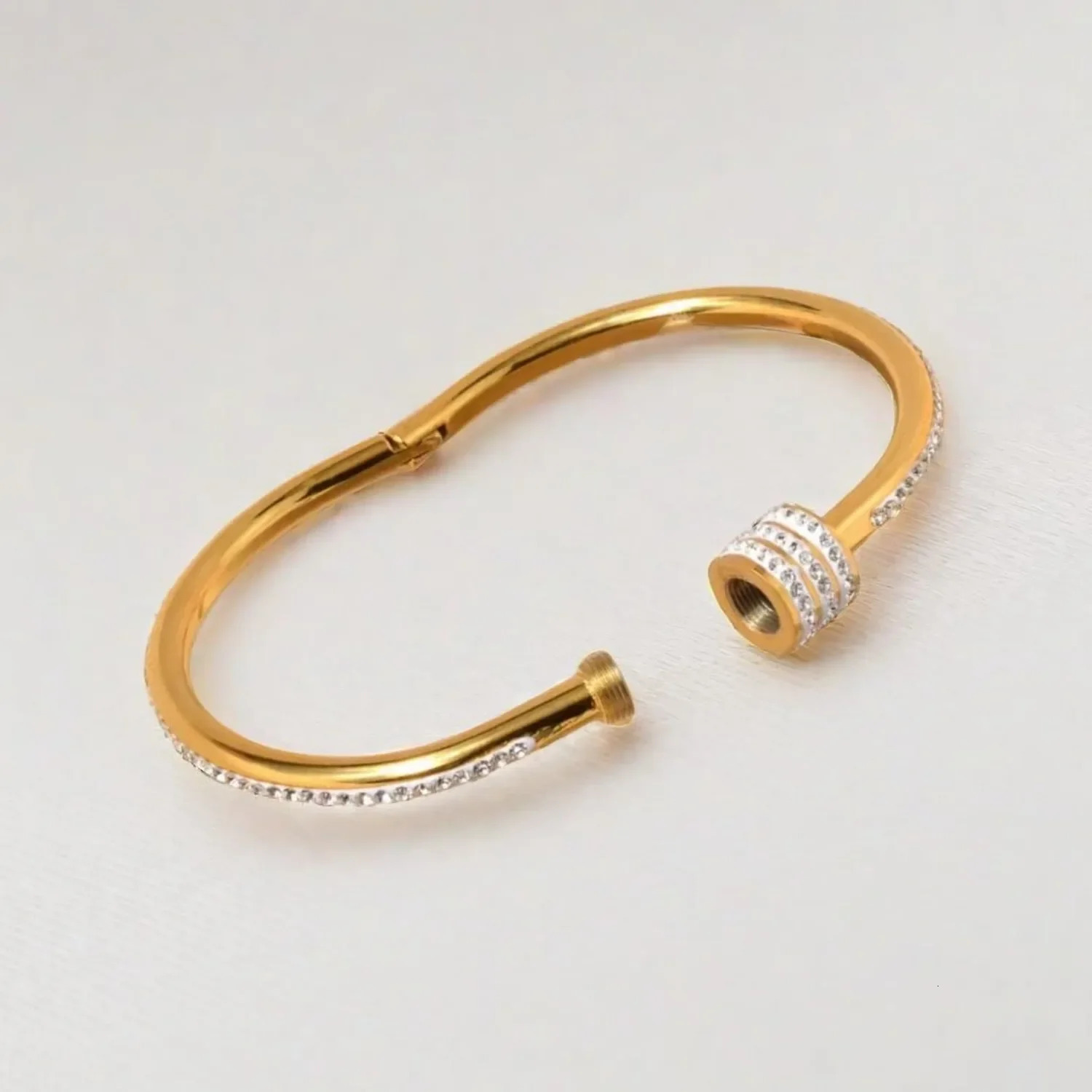 Gold Plated Bracelet Stack for Women Non Tarnish Dainty Womens Bangle Bracelets Set Birthday Gifts Trendy Jewelry 250327