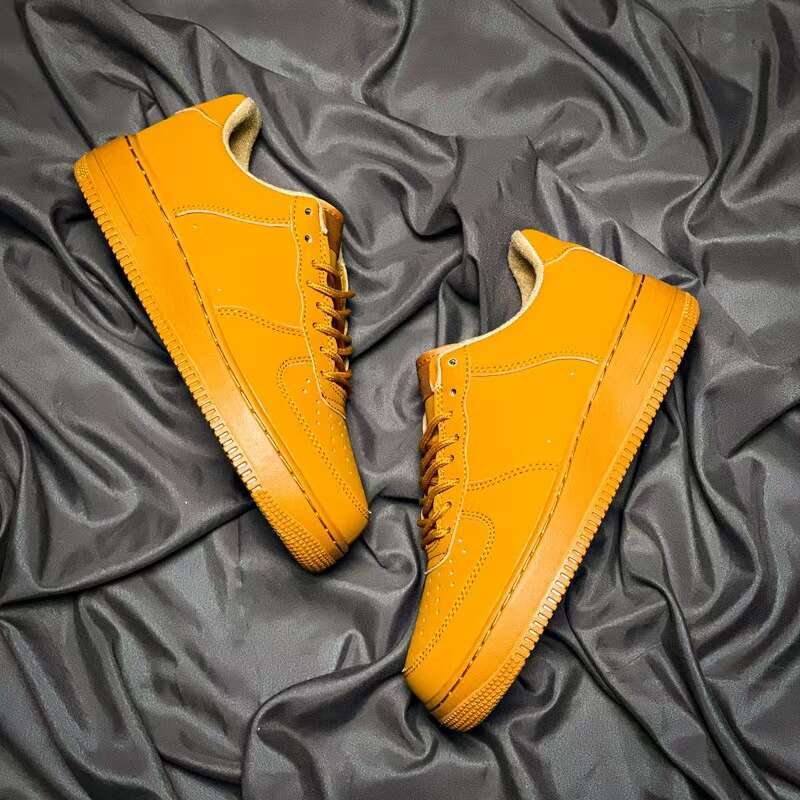 Versatile thick sole com fort sneakers