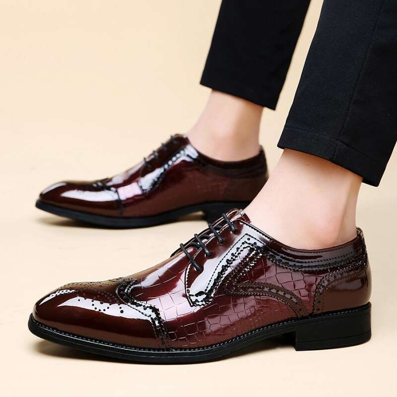 2024 Spring Large Pointed Wedding Men's Block Suit Leather Carved Business Dress Casual Shoes