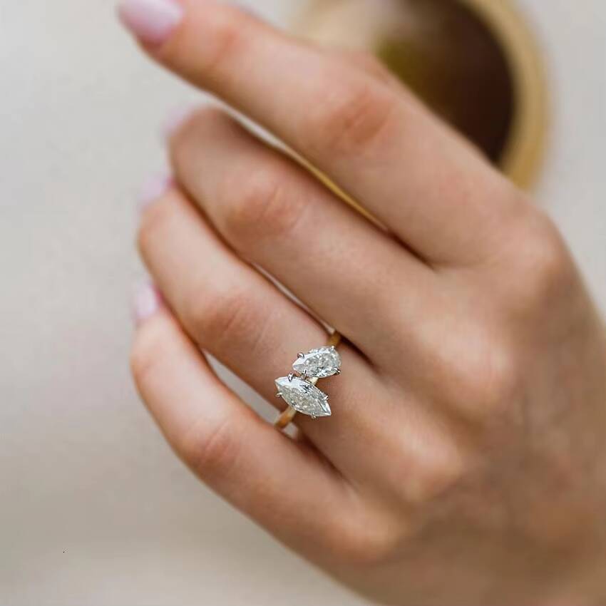 Chic Pear Cut and Marquise Cut in 14k AU585 Yellow Gold VVSVSD Color White Moissanite Womens Ring