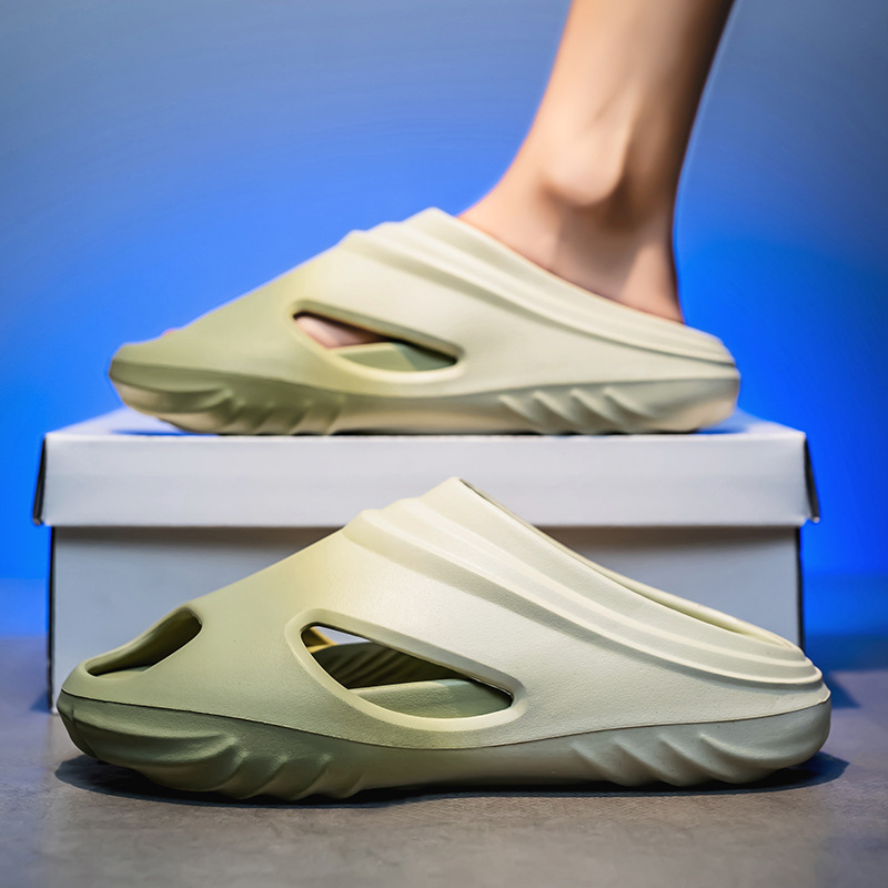 hot free shipping New Slippers Outdoor indoor sliders for summer Casual beach shoes for man