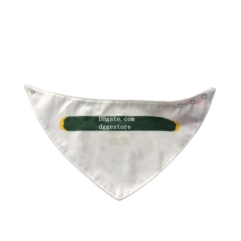 free shipping Dog Bandanas ic Letters Pattern Bandana Scarf Snap Button Triangle Bibs Kerchief Pet Holiday Accessories Decor for Small to Large Dogs C