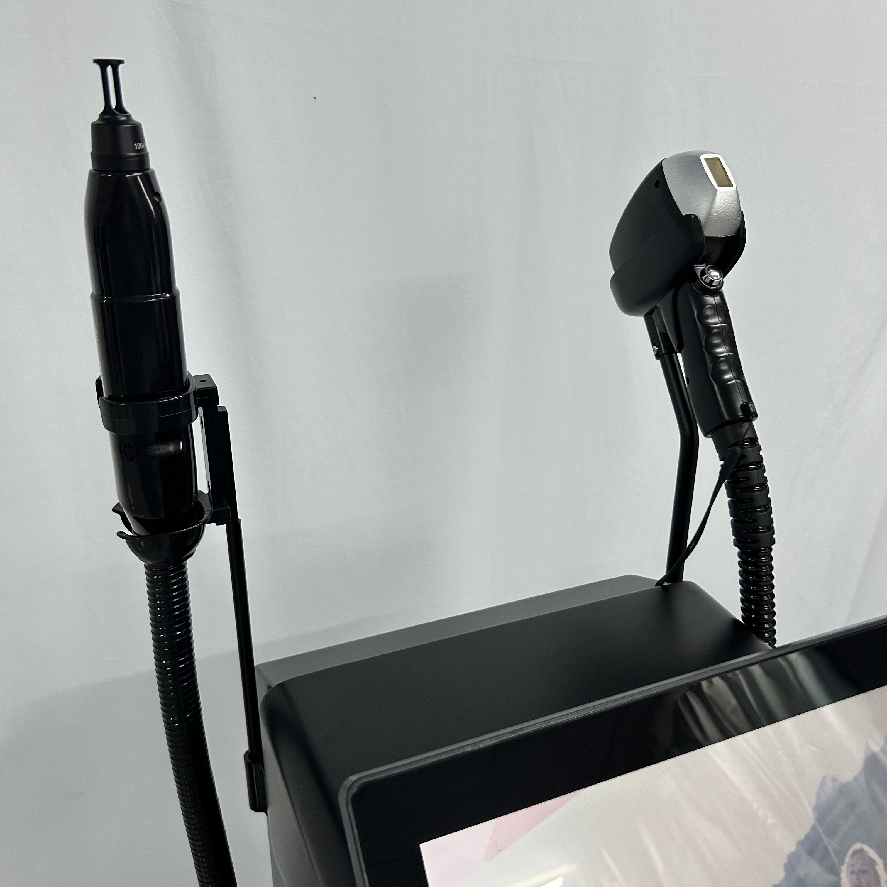 Professional 2 In 1 Diode Laser Hair Removal and Picosecond Laser Machine 3 Wavelengths Painless Hair Reduction and Tattoo Removal Device For Beauty S