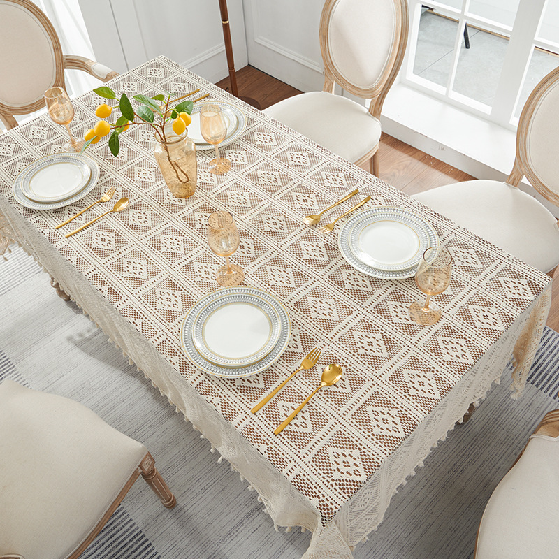 Retro pastoral style openwork crochet tablecloth, rectangular or round, suitable for dining tables, coffee tables, cabinets, and home use. CN8E01