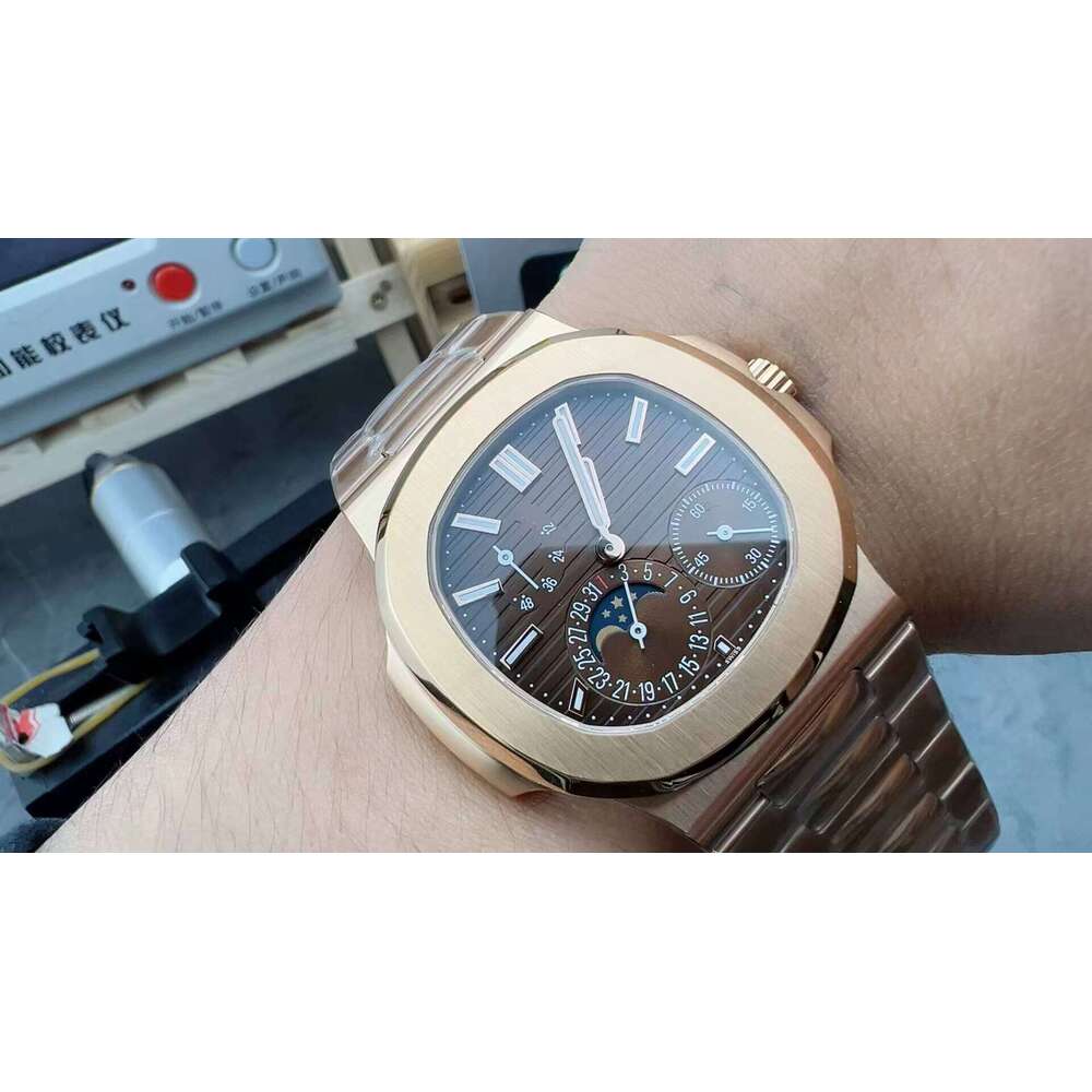 ZF Factory Luxury Stainless Steel Rose Gold Case Men's Automatic Mechanical Diver Watch 40mm 100M Water Resistant Sapphire