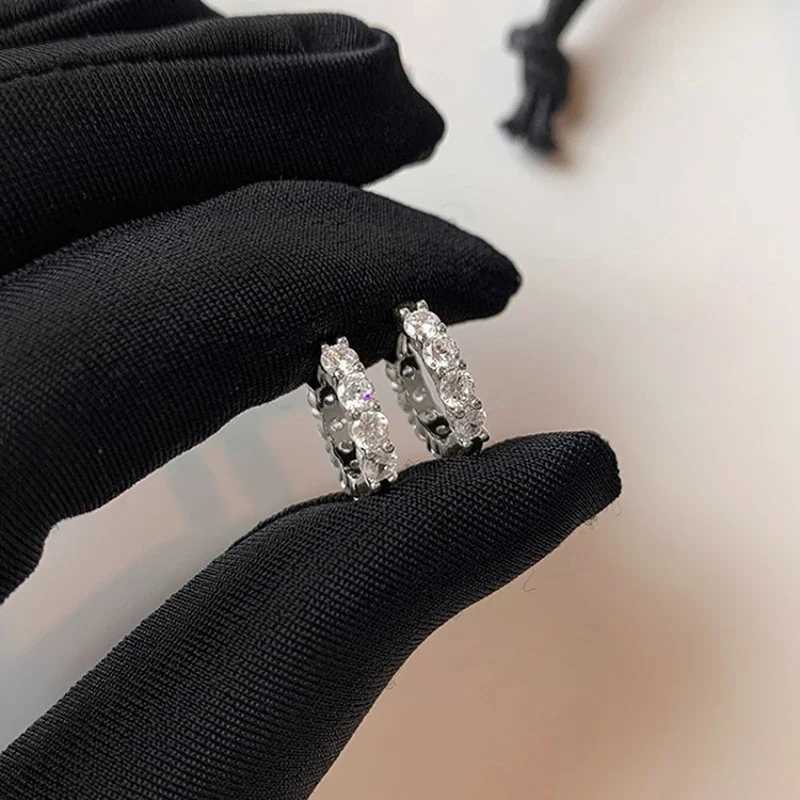 Huitan 13mm15mm Circle Hoop Earrings Round Cubic Zirconia Silver ColorGold Color Simple Stylish Womens Earrings Hot Jewelry C251103