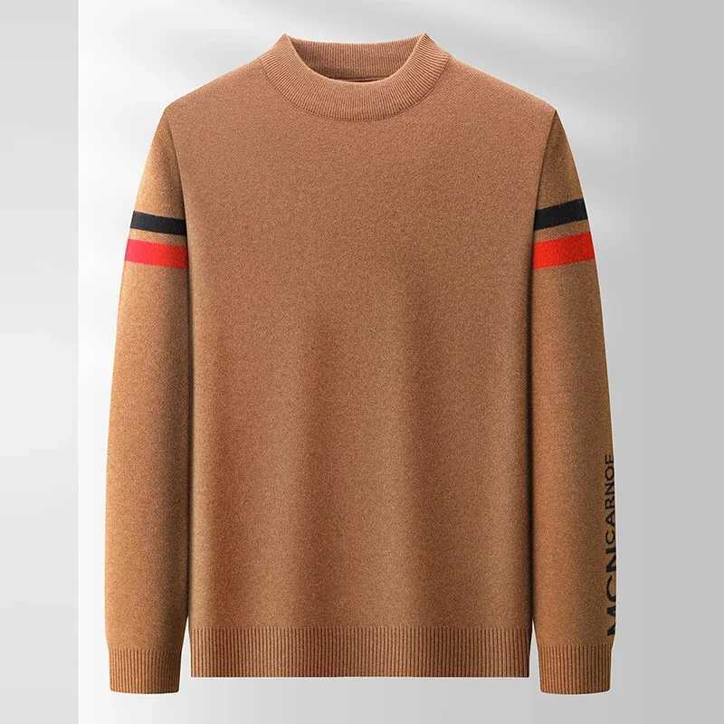 New Autumn and Winter Mens Casual and Fashionable Long Sleeved Round Neck Knitted Sweater Warm and Versatile TopT251103