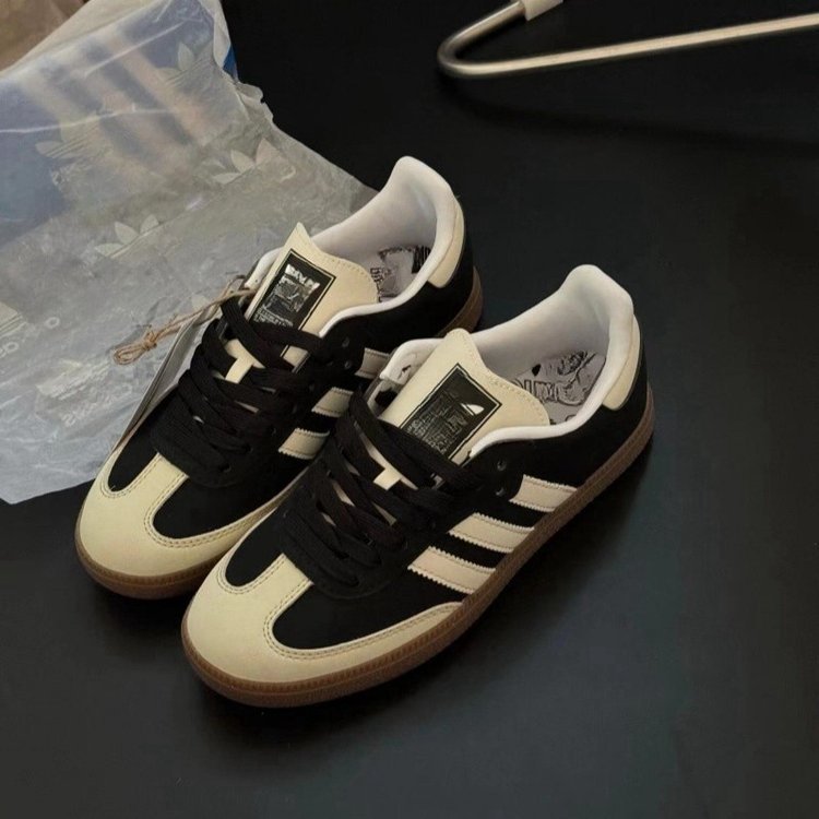 designer shoes 2025 new Women's spring style flat casual sports shoes all-match German training shoes small white sneakers best-selling product