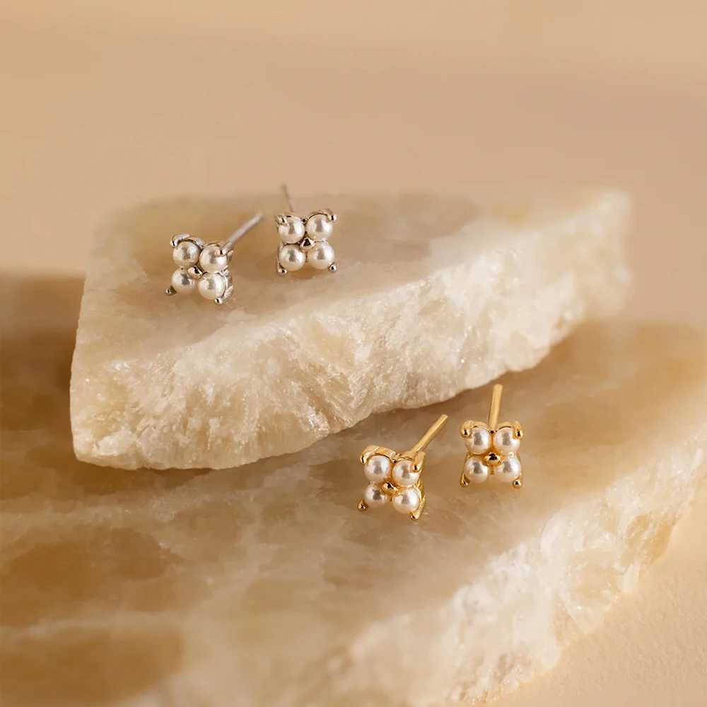 eManco 6MM Stainless Steel Stud Earrings Bright Imitation Pearls Earrings For Women Girl Fashion Trendy Jewelry C251103