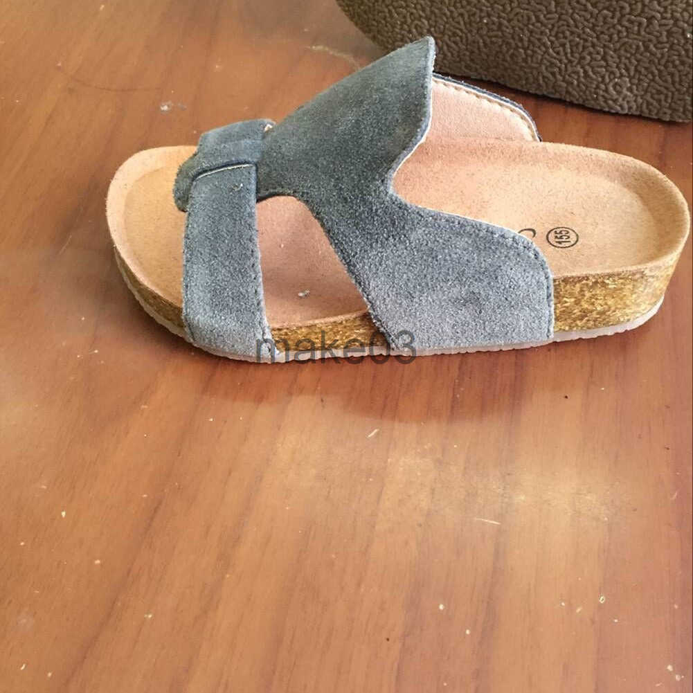 Handmade Childrens Slippers Summer New Wear resistant and Anti slip Cork Shoes Mens and Womens Sandals Cross Mirror J250403