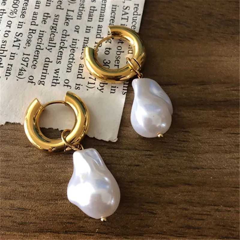 Retro Baroque Pearl Pendant Earrings for Women 2023 New Luxury Party Jewelry Earrings Y250401