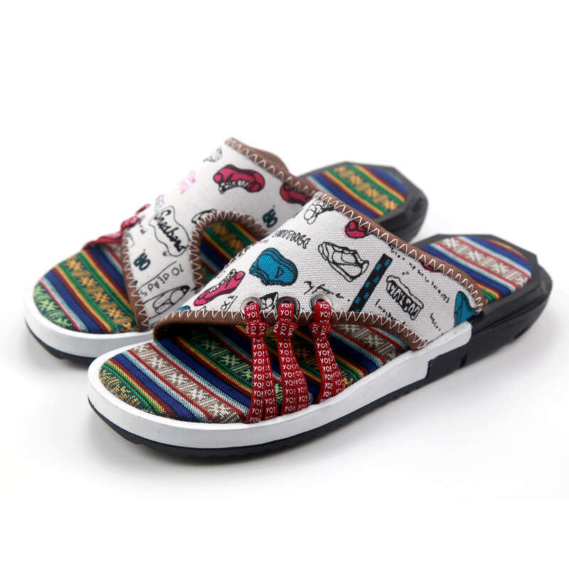 Large size fashionable thick sole slippers summer outerwear, trendy flip flops for men's beach sandals