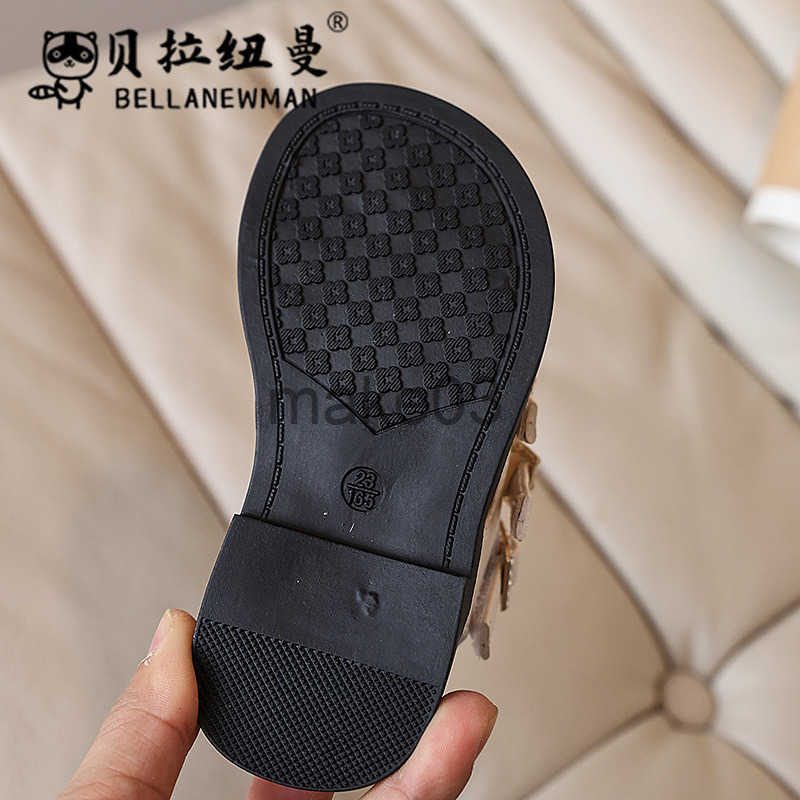 Choice Girls Metal Buckle Versatile Roman Shoes 2025 Summer New Collection Childrens Open toed Beach Shoes Big Kids Sandals J250403