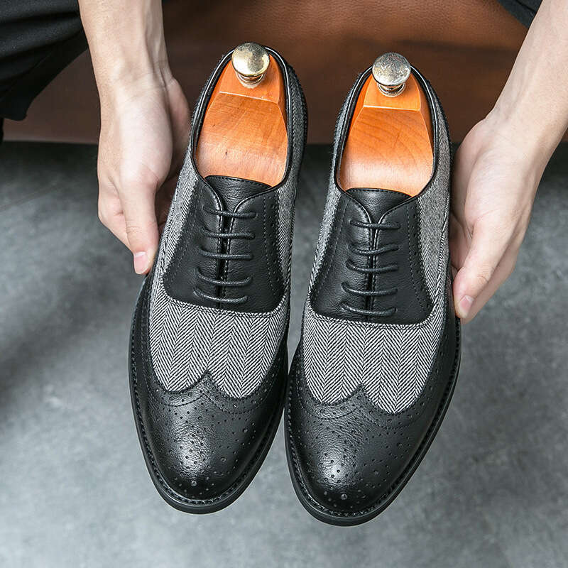 Men's plus size casual fashionable men's business dress shoes, trendy carved block leather shoes