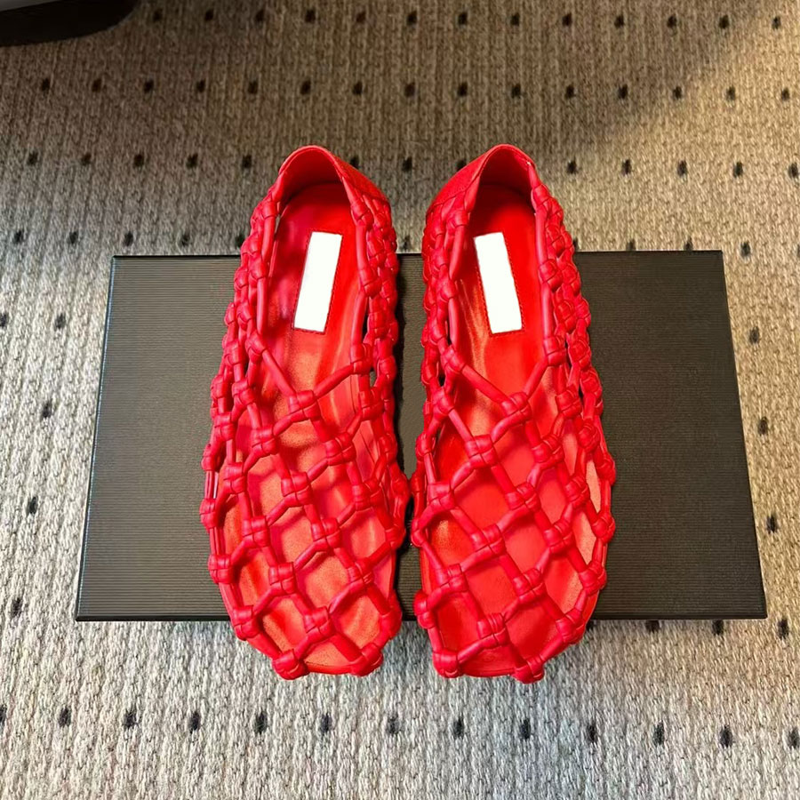 Breathable new fashion minimalism Summer Red Handmade Rope Woven Hollow out loafers Flat sandal slip on slide designer shoe for womens holiday shoes