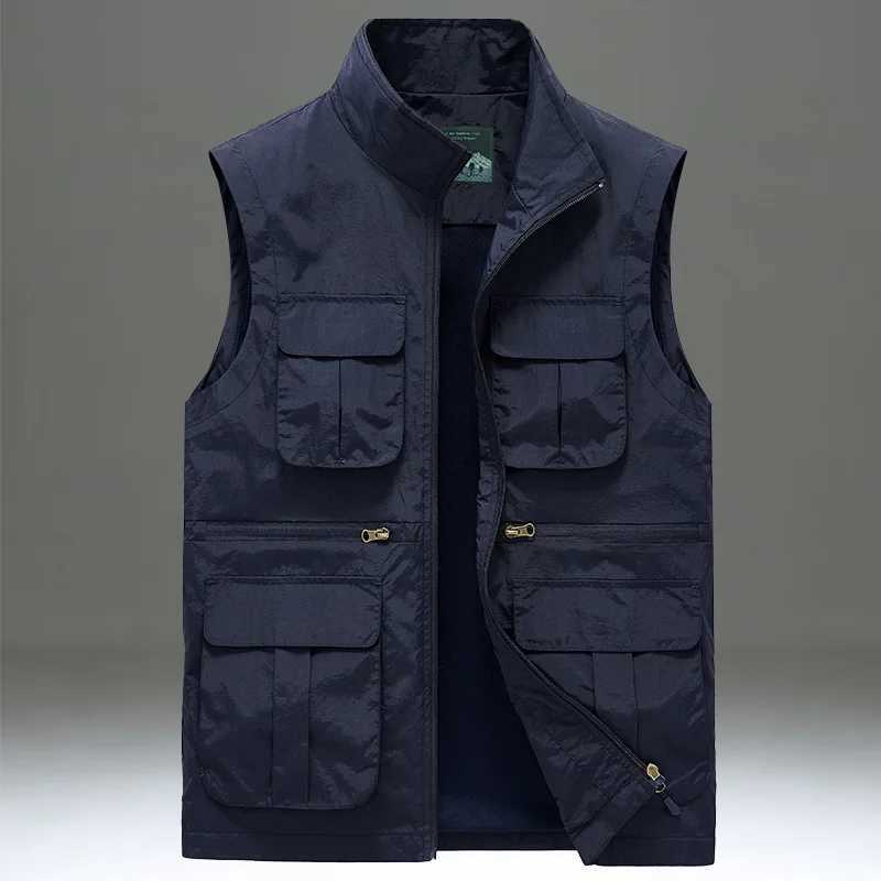 FGKKS Men Summer Leisure Fishing Vest Loose Fashion Multi-pocket Outdoor Vest Solid Color Thin Stand Collar Vest Men X250403