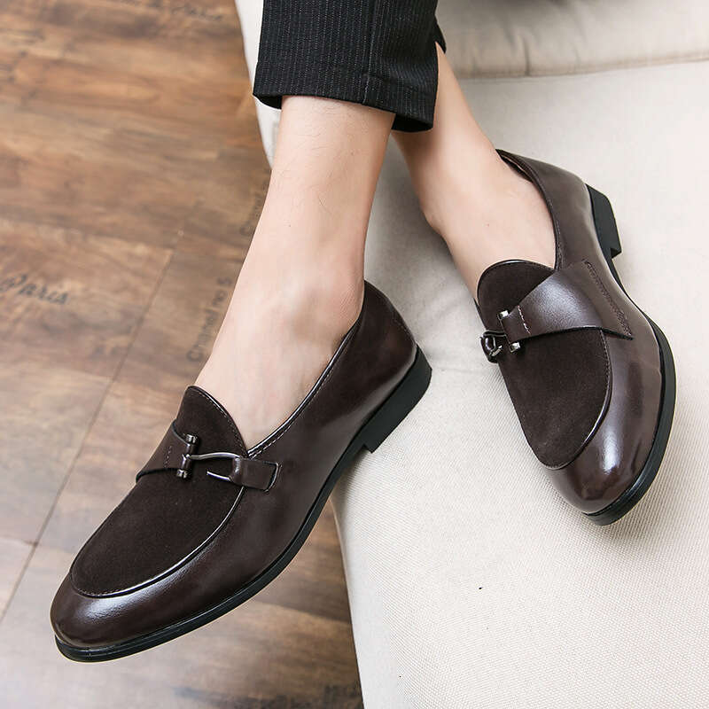2024 Men's Large Size Spring New Fashion British Style Casual Leather Shoes Trendy Set