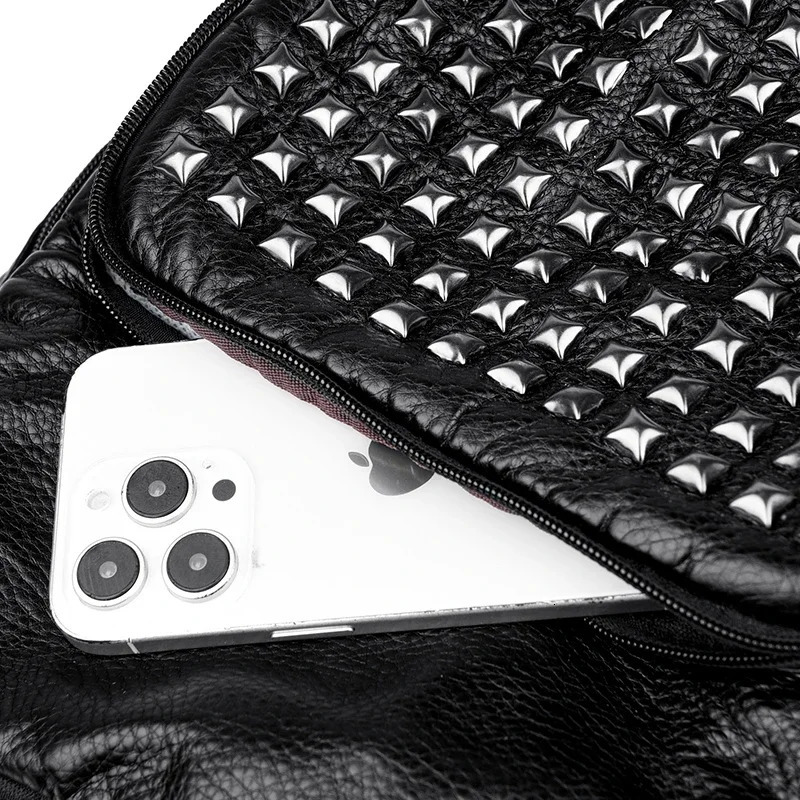 Fashion Rivet Soft Leather Women Backpacks Large Capacity School Bag Female Bagpack Travel Bags Sac A Main 251104