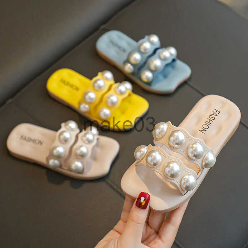 Korean version parent-child slippers girls sandals fashionable and versatile big pearl sweet and soft bottom household and home four season slippers J