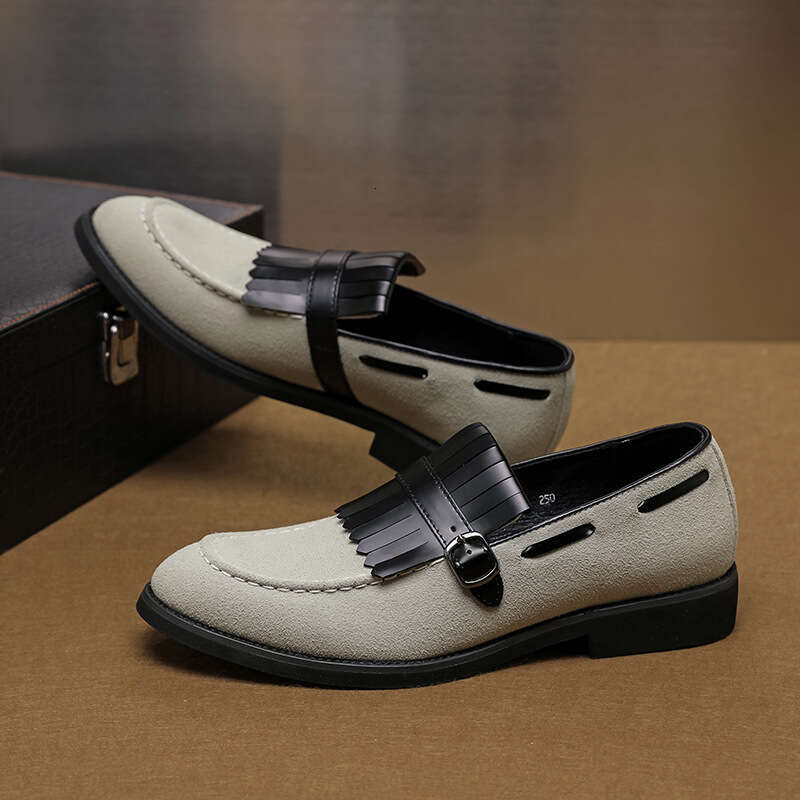 Men's shoes in plus size, new casual fashionable British style set foot leather shoes, Korean version trendy men's loafers